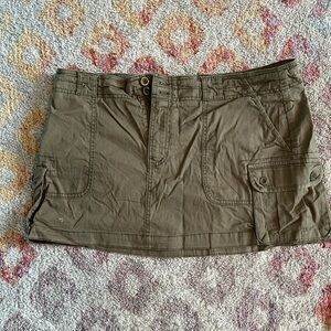Abercrombie & Fitch Olive Cargo Pocket Mini Skirt